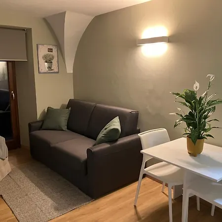 アパート La Casa Di Lupetto エントラックエ