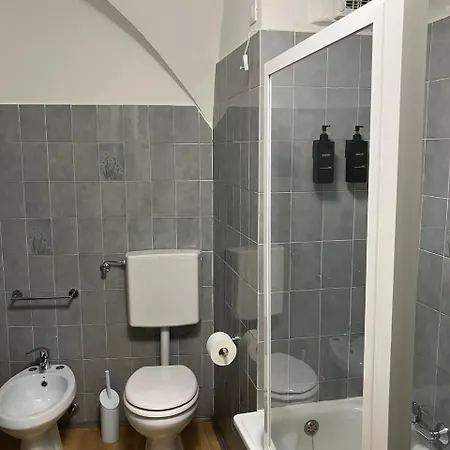 La Casa Di Lupetto Apartment *